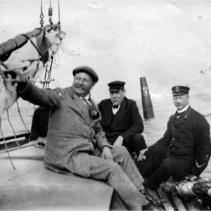 Lotsare vi gränsboj nr 1